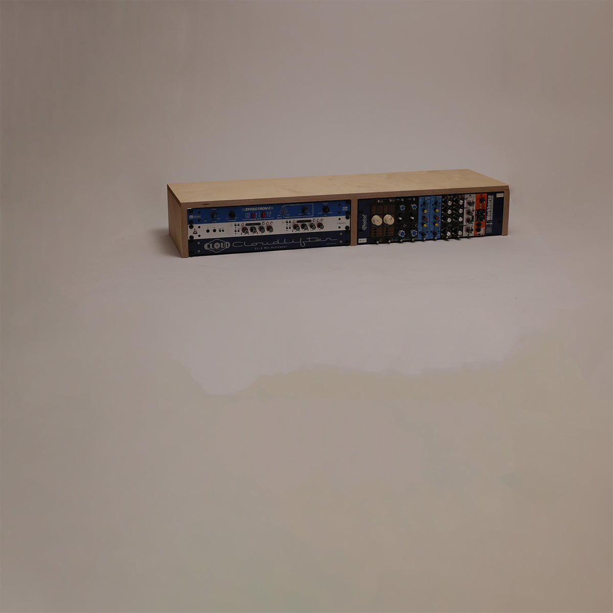 Double Bay desktop rack in Natural, angled view