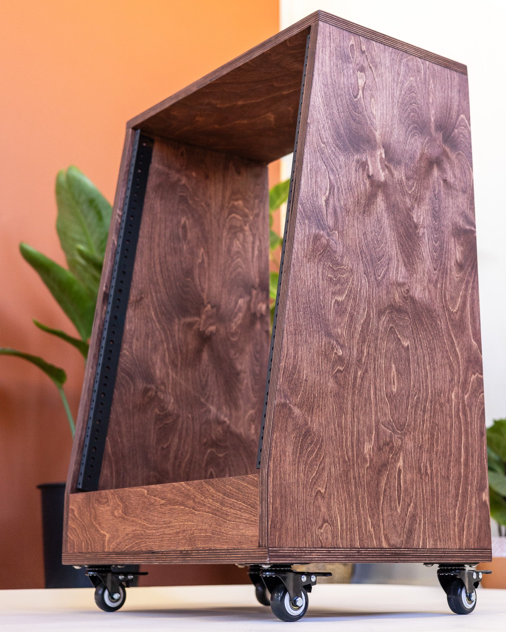 Angled Rack on Wheels – Carpenter Studio Gear