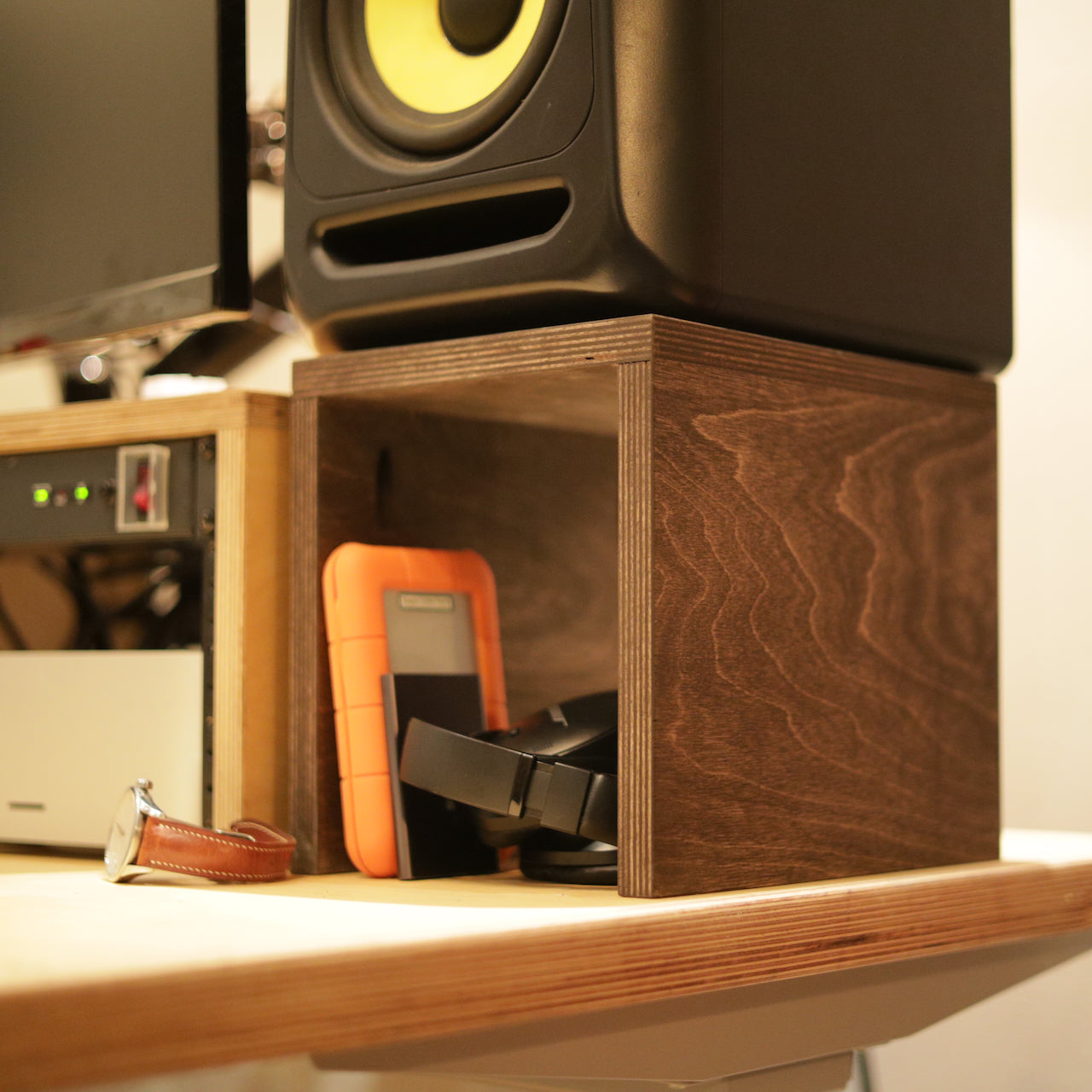 Monitor (Speaker) Riser – Carpenter Studio Gear